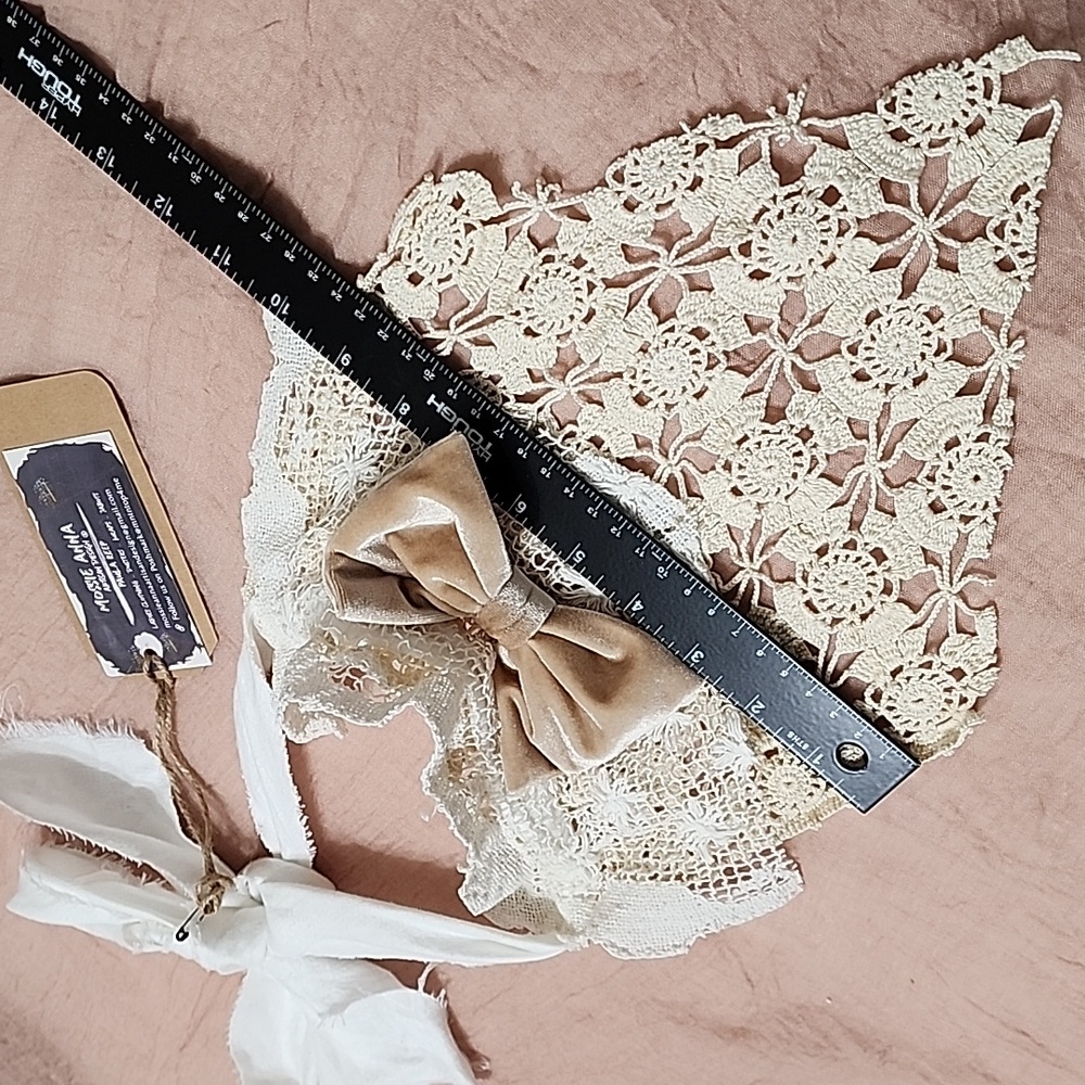 JABOT🩷 MOSSIE ANNA ARTISAN DESIGN NWT - Picture 2 of 11